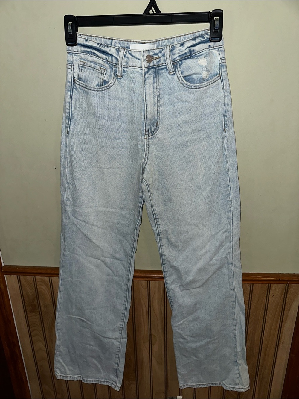 Vervet Light Wash Women's Straight-Leg Jeans - Light Blue